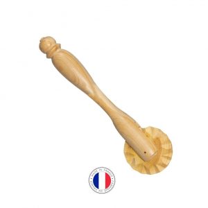 Coupe-pâtisserie avec roulette buis